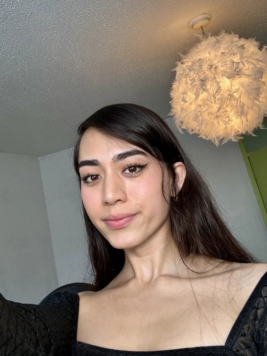 Freaky trans escort available for both incall and outcall services