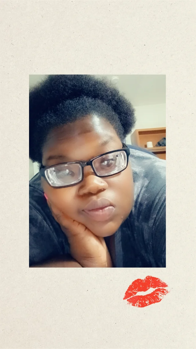Hey sexy gentlemen I'm ready to make you cum and Come drown in this throat😈👅and show me a good time and I will show you a even better time  Come ger some of my Jamaican pussy 💦